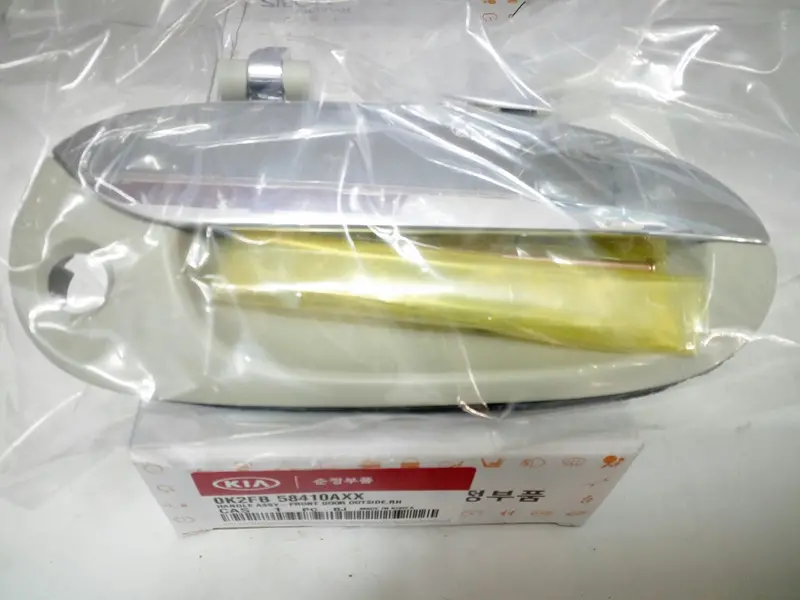 0K2fb58410axx Genuine Front Door Outside Rh Handle For Kia Carens, Carens Ii 1