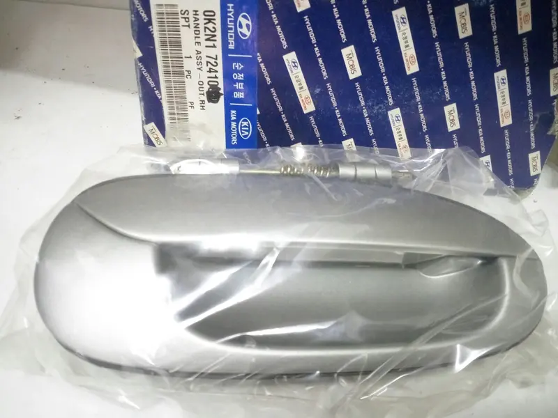 0K2n172410ud Genuine Outside Handle For Kia Spectrai, #Q 1