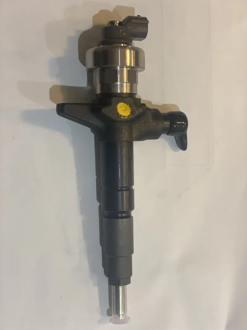 2012-2016 4Jj1 Standard Genuine Denso Injectors And Fitment Kit. 1