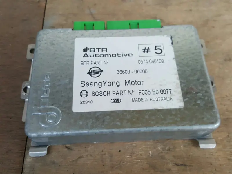 3660006000 Used Ecu(Electronvic Control Unit) For Ssangyong Rexton 1