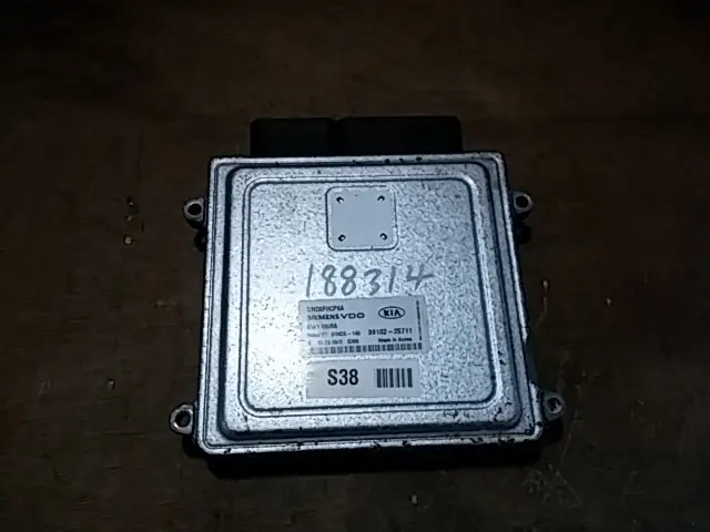 3910225711 Used Ecu(Electronvic Control Unit) For Kia New Carens 1
