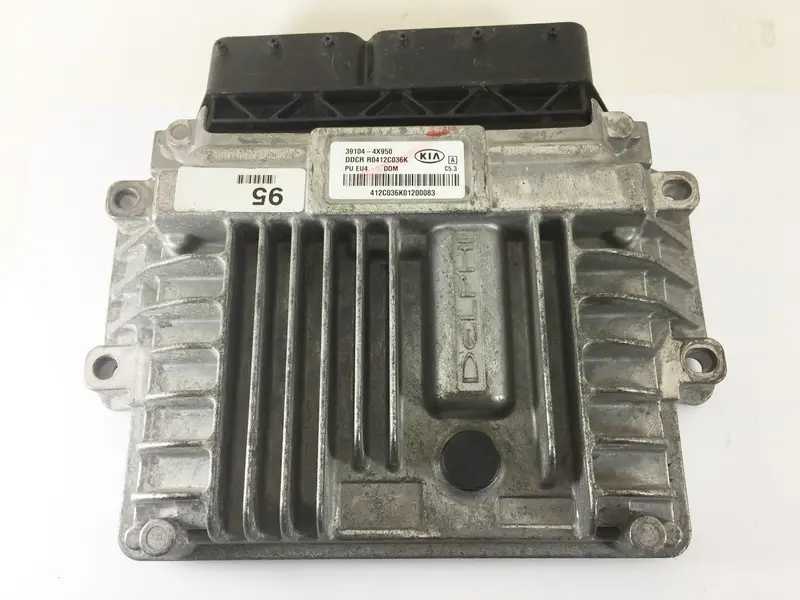 391044X950 Used Ecu(Electronvic Control Unit) For Kia Bongo3 / S2-G3 1