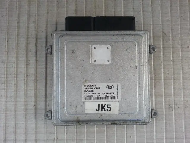 3911025702 Used Ecu(Electronvic Control Unit) For Hyundai Sonata Nf 1