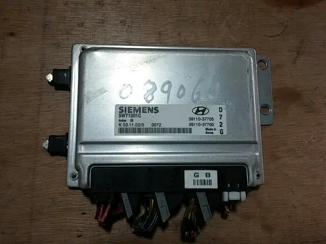3911037700 3911037705 Used Ecu(Electronvic Control Unit) For Hyundai Tuscani 1