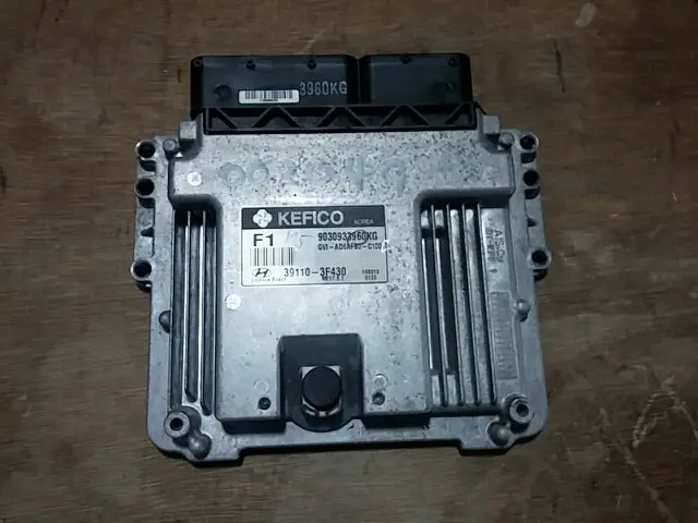 391103F430 Used Ecu(Electronic Control Unit) For Hyundai New Equus 1