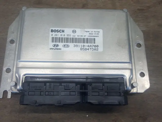 391104A700 Used Ecu(Electronvic Control Unit) For Kia Sorento 1