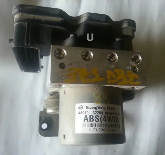 4892011200  4892011210 Used Ecu Abs Hydraulic Module For Ssangyong Chairman 1