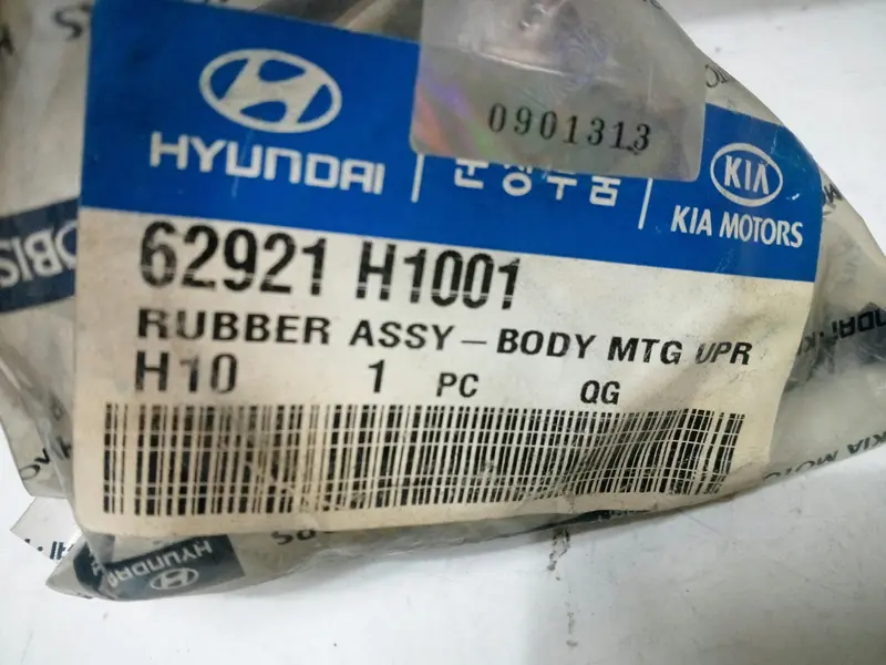62921H1001 Genuine Body Mtg Upper Rubber For Hyundai Terracan, #M 1