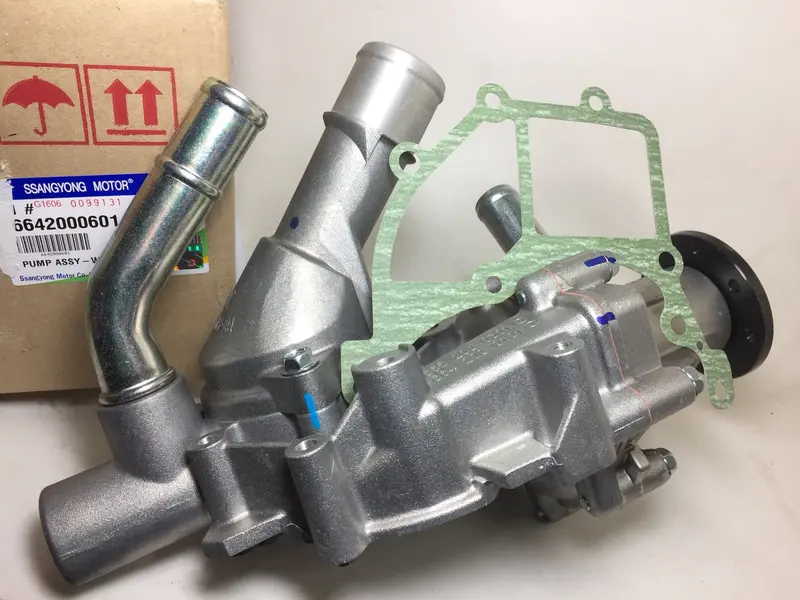 6642000601 Genuine Water Pump For Ssangyong Actyon / Actyon Sports / Kyron 1