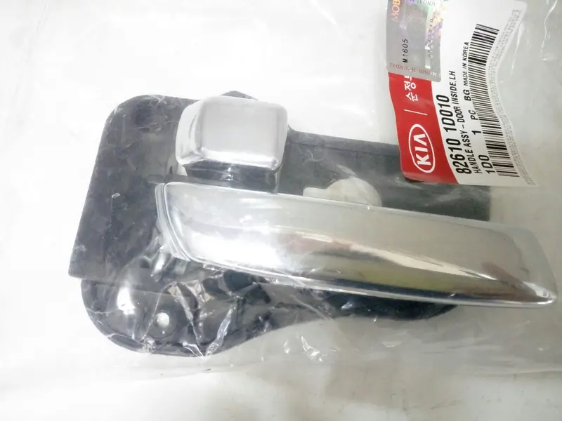 826101D010 Genuine Door Inside Lh Handle For Kia New Carens 1
