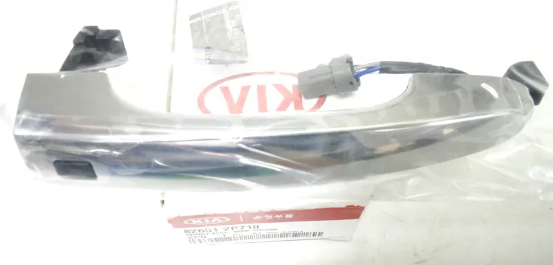 826512P710 Genuine Dooroutside Handle For Kia Sorento 1
