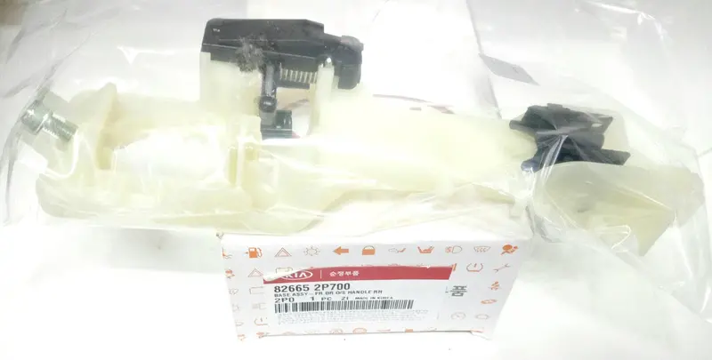 826652P700 Genuine Front Door Outside Handle Rh Base For Kia Sorento R 1