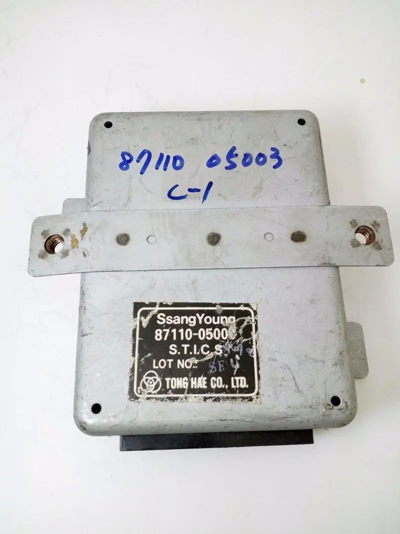 8711005003Z 8711005003 Used Ecu(Electronic Control?Unit) For Ssangyong Musso, S2-F1 1
