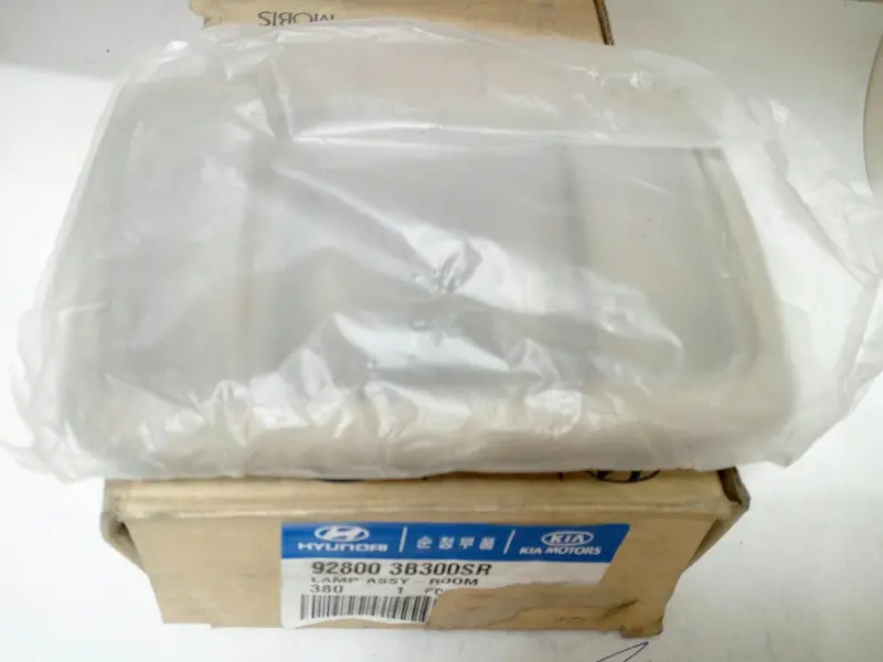 928003B300sr Genuine Room Lamp For Hyundai Sonata Ef 2001~2006, #G 1