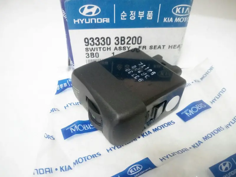933303B200 Genuine Front Seat Heated Rh Switch For Hyundai  Equus, #D-2 1