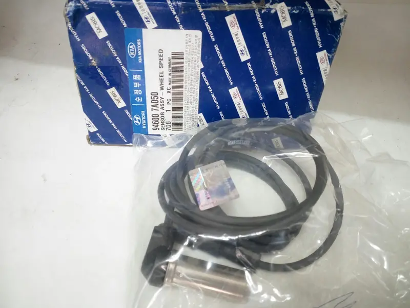 946007A050 Genuine Wheel Speed Sensor For Hyundai E-Mighty, 5, 8, 11, 18, 23 Ton Surper Truck, Mega Truck,  #J 1