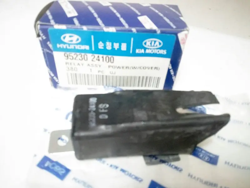 9523024100 Genuine Power (W/Cover) Relay For Hyundai Sonata Ef, Grandeur Xg, #D-1 1