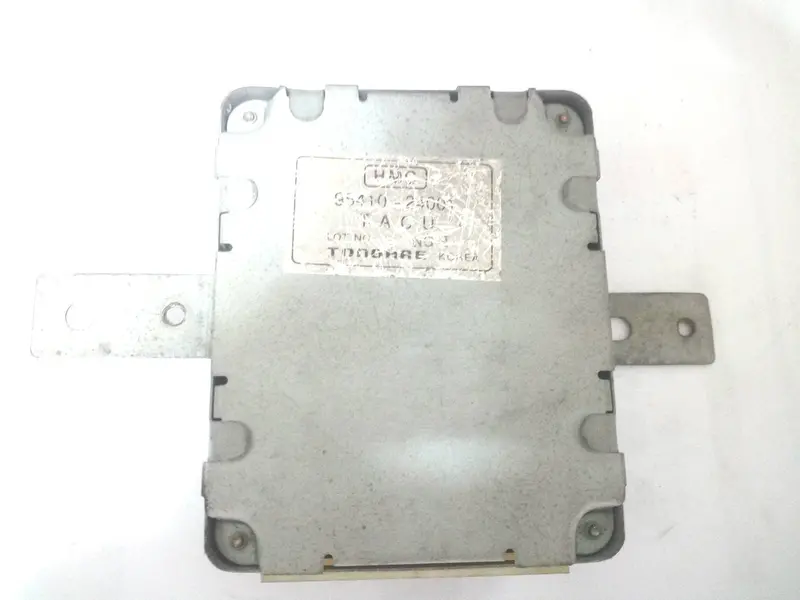 9541024001 Used Time & Alarm Control Module For Hyundai Scoupe, S2-G1 1