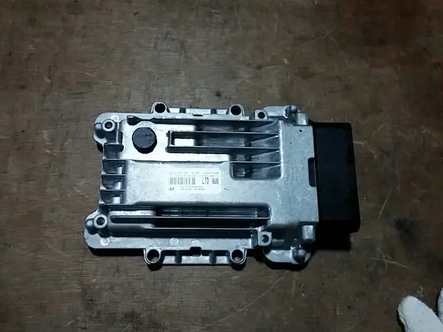 954404Fbb2 Used Tcu(Electronvic T/F Control Unit) For Hyundai Equus 1