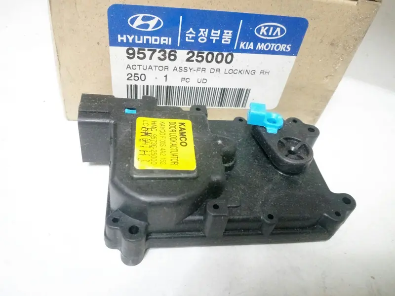 9573625000 Genuine Front Door Locking Rh Actuator For Hyundai Verna, #Q 1