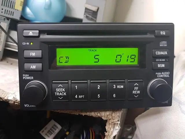 961404D030 Used Audio For Kia Grand Carnival 2006~2014 1