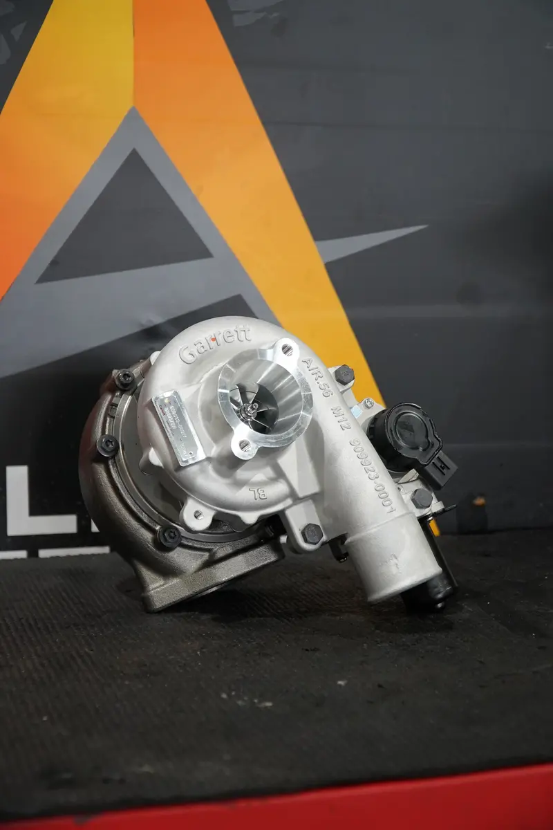 Garrett Direct Bolt On Turbo Charger Upgrade For Toyota Hilux 1Kd-Ftv And Prado (Fitting Kit Included) 1