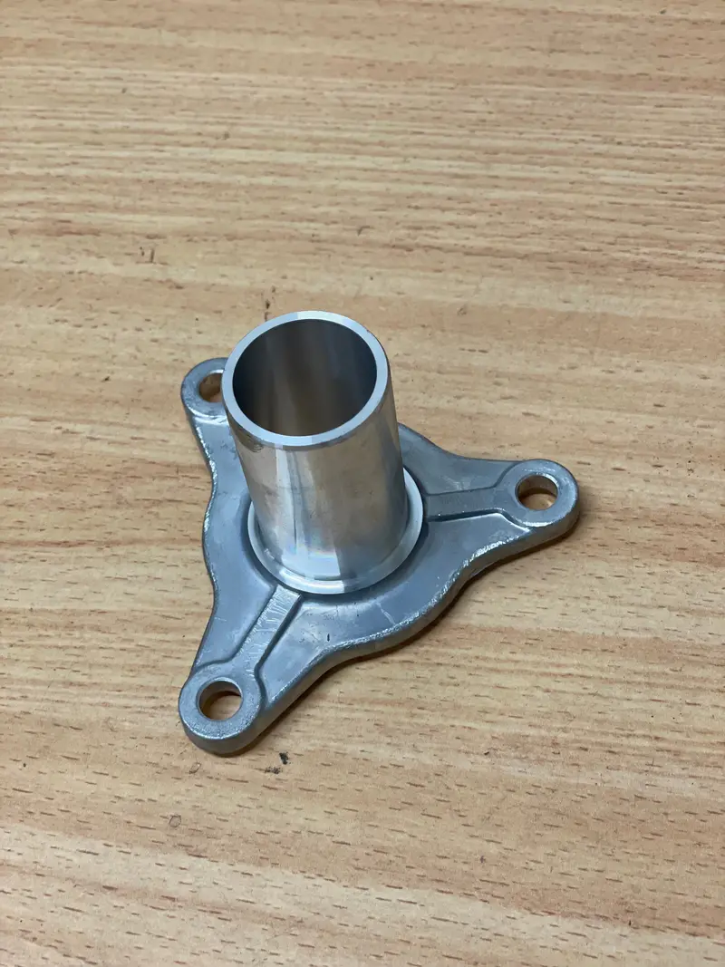 Genuine Isuzu Gearbox Input Shaft Nose Cone 2007-2012 Dmax, Rodeo, Colorado 2