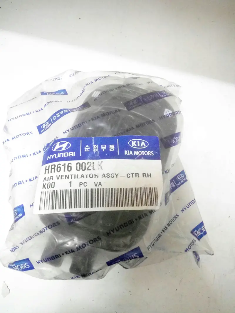 Hr616002lk Genuine Ctr Rh Air Ventilator For Hyundai Galloper, #K 1