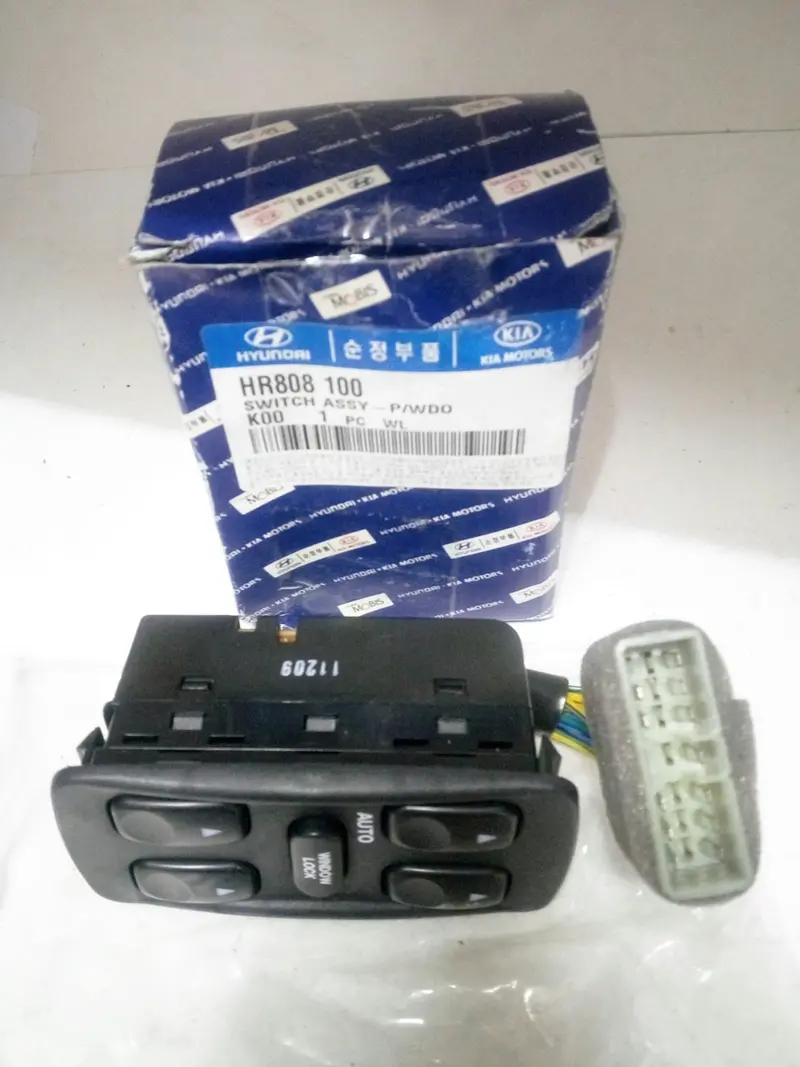 Hr808100 Genuine Power Window Switch For Hyundai Galloper / S1 1