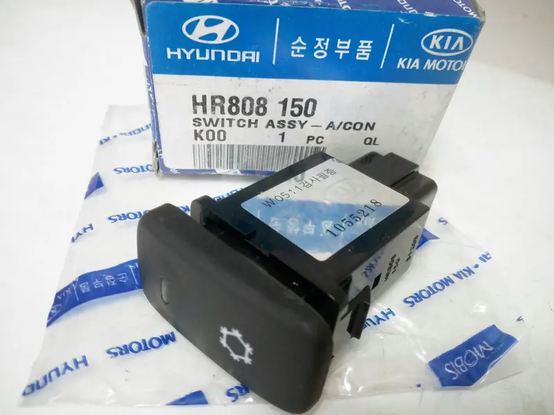 Hr808150 Genuine Air Condiontioner Switch For Hyundai Galloper 1