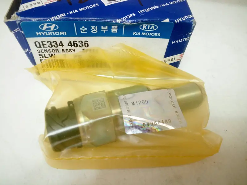 Qe3344636 Genuine Speed Sensor For Hyundai E-County 2007~2010, #D-1 1