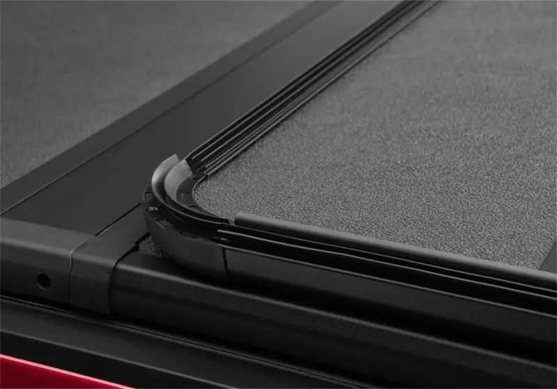 Extang Solid Fold 2.0 Tonneau Cover – Fits 2019–2022 Gmc Sierra & Chevy Silverado 1500 (6'7" Bed, No Side Storage Boxes) 1