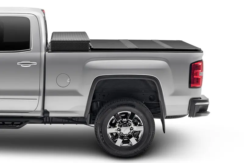 Extang Solid Fold 2.0 Toolbox – 15–22 In. Fit For Colorado & Canyon (6'2" Bed) 1